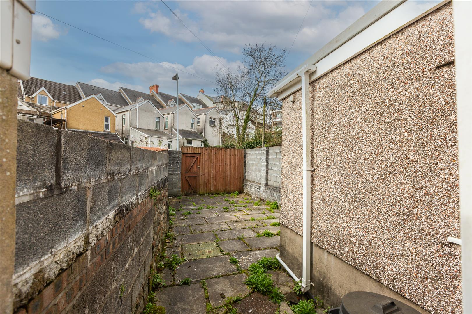 Bryn Y Mor Crescent, Uplands, Swansea, SA1 4QT